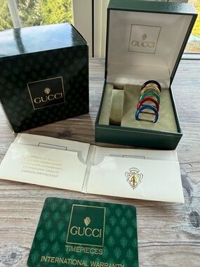 ❗️SOLD❗️Gucci Interchangeable Bezel Set (5 Bezels)